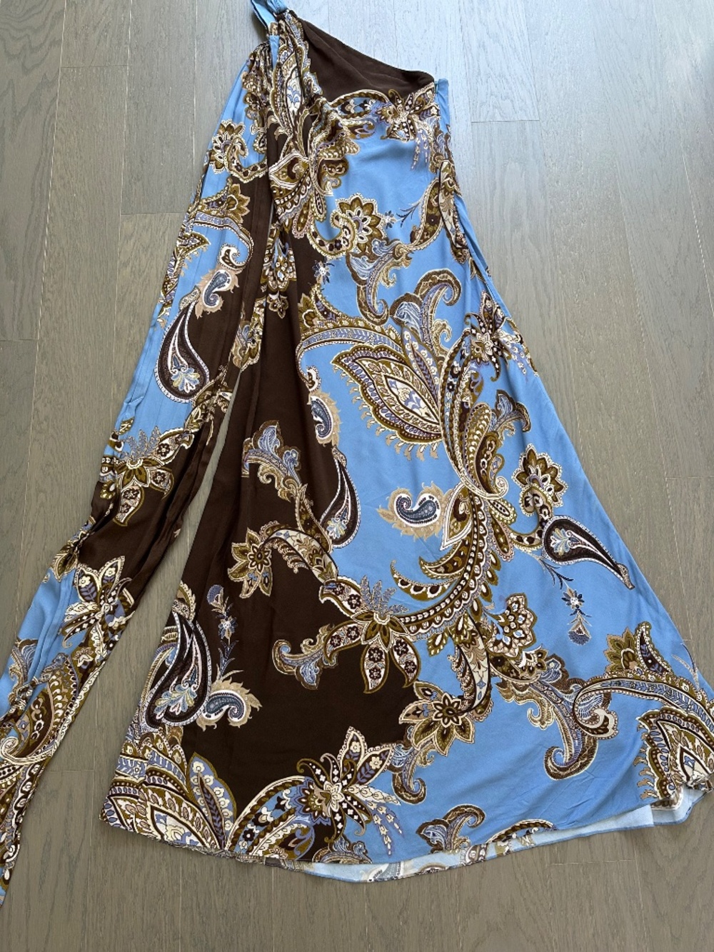 HEMANT & NANDITA One-Shoulder Paisley Maxi Dress in Light Blue and Brown - Picture 3 of 10